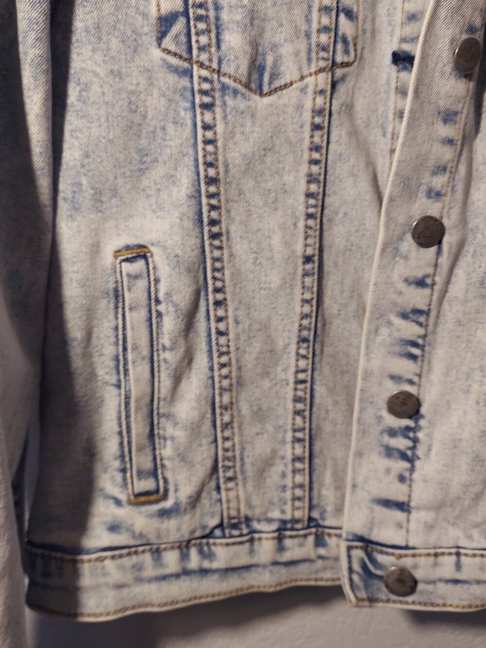 Driftwood Embroidered Denim Jacket Sherpa Collar Western Aztec Acid Wash Trucker - Picture 11 of 13